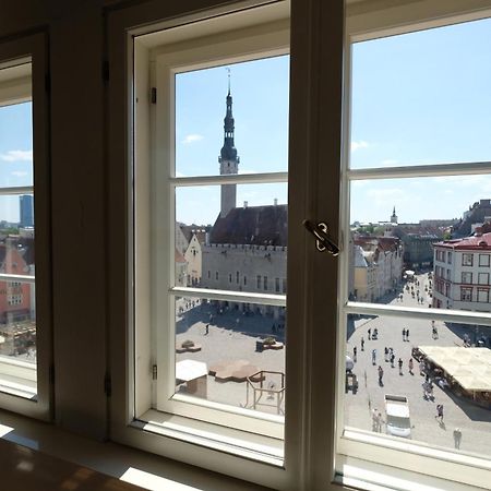 Tallinn City Apartments Old Town Square Esterno foto