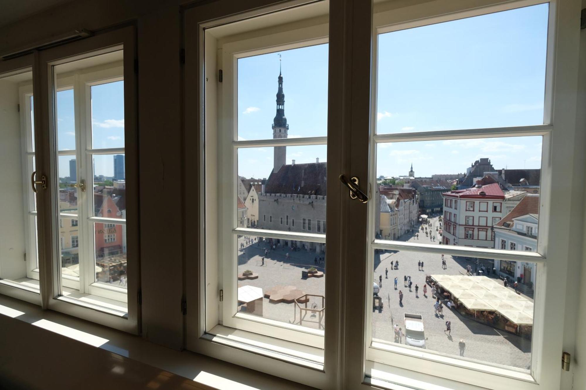 Tallinn City Apartments Old Town Square Esterno foto